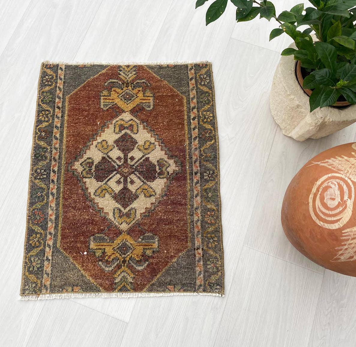 Revie Vintage Turkish Rug